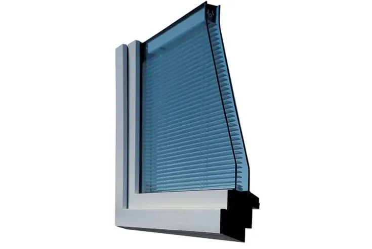 Vetrocamera veneziana incorporata Screenline
