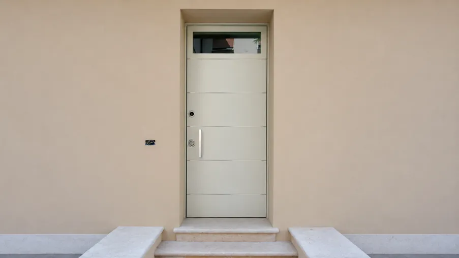Portoncini blindati da Infissi Mantovani a Verona